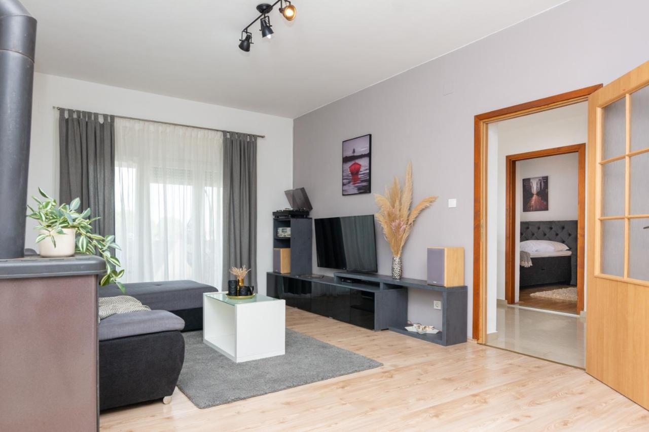Holiday Home Bibano Bibinje Exterior photo